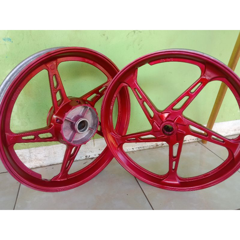 Velg Pelk Pelek Racing Depan Belakang Motor Yamaha Jupiter Z Burhan / MX Warna Merah
