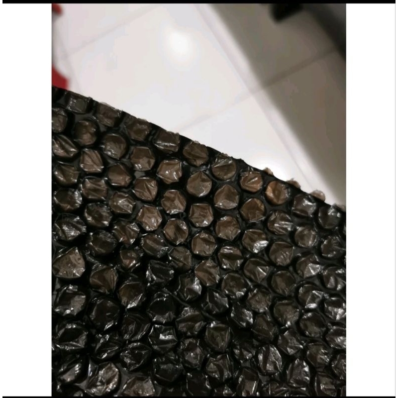 

BUBBLE WRAP UNTUK TAMBAHAN PACKING BIAR AMAN
