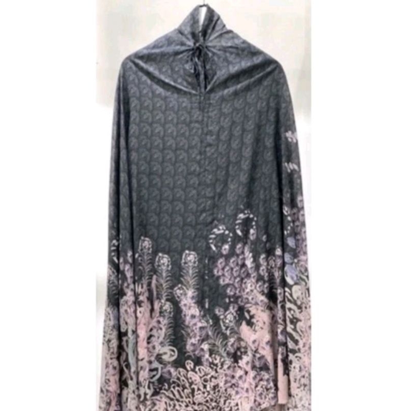 NEW As Is Item Ederra Black Prayer Robe Buttonscarves No Box