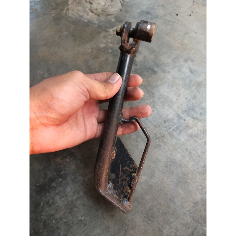 Standar Samping Jagrak Samping Yamaha Xeon RC Original Bekas Copotan Motor Second 2nd