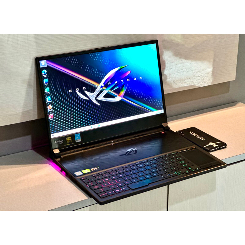 LAPTOP GAMING ASUS GX531GX I7-8750H NVIDIA RTX 2080 Max-Q DESIGN