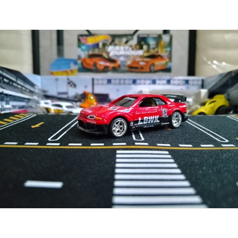 Hotwheels Nissan Skyline Junk Custom