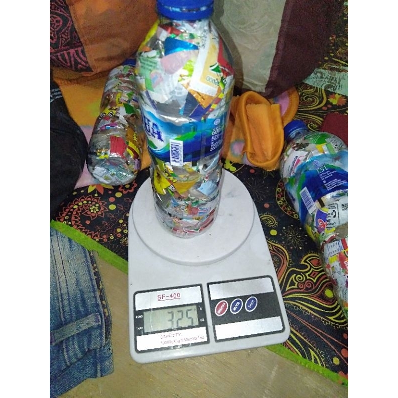 prakarya ecobrick botol Aqua ukuran 600ml isi _+300gram
