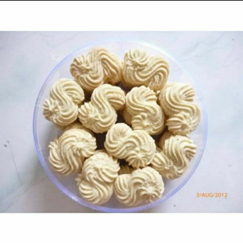 

Kue Semprit S/Kue Sagu (500 gram)