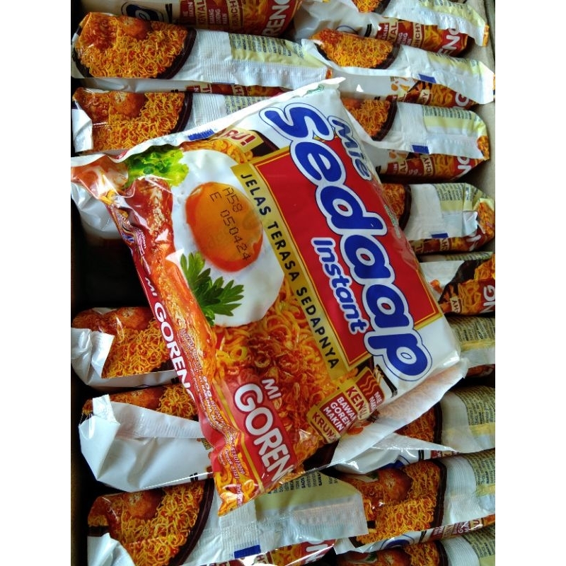 

mie goreng sedaap instant