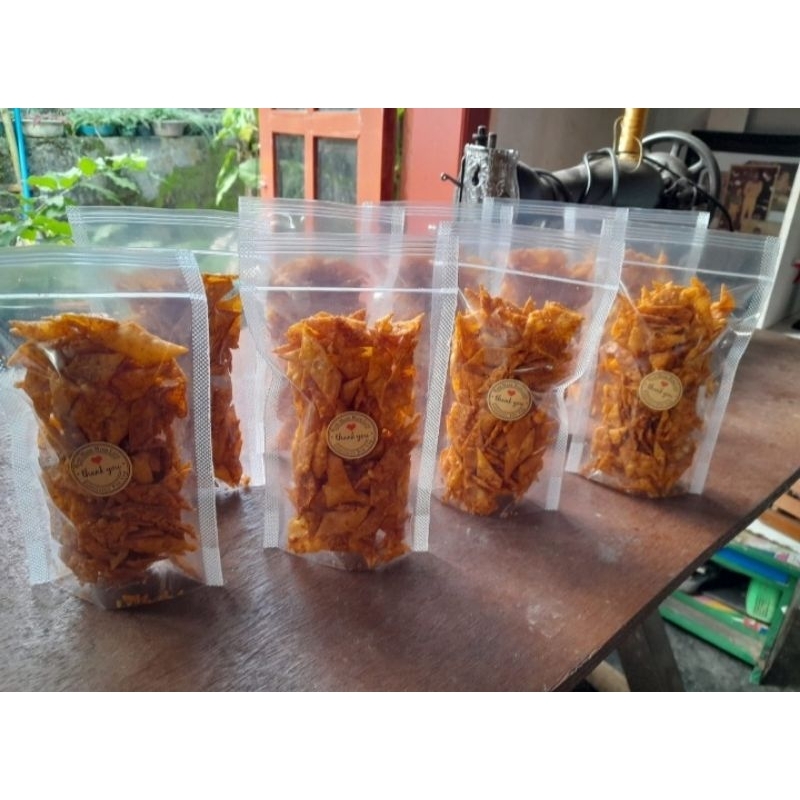 

snack pedas