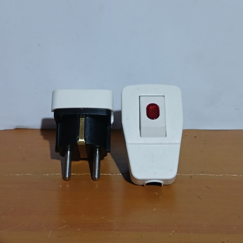 Steker lampu broco / steker + saklar lampu broco