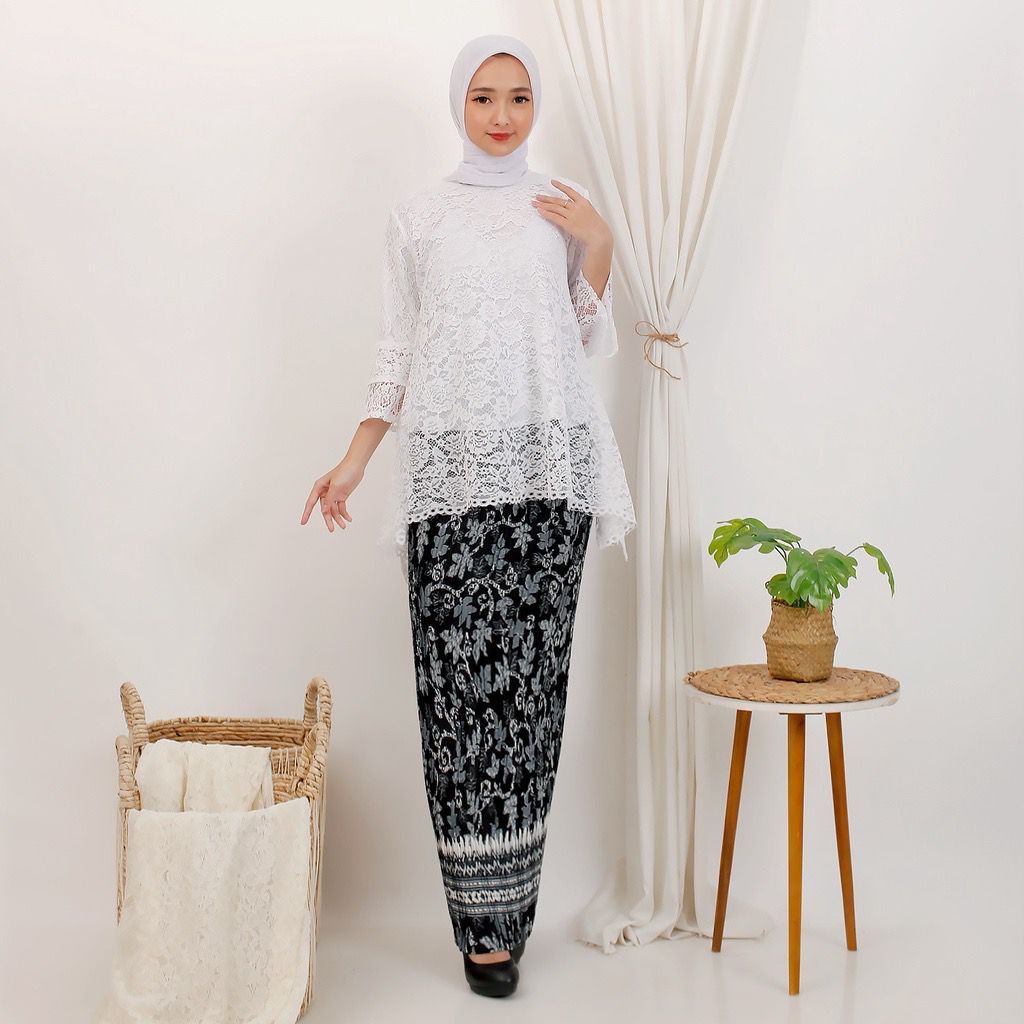 setelan rinjani jumbo / kebaya brukat modern / setelan rinjani / kebaya brokat / kebaya kondangan / 