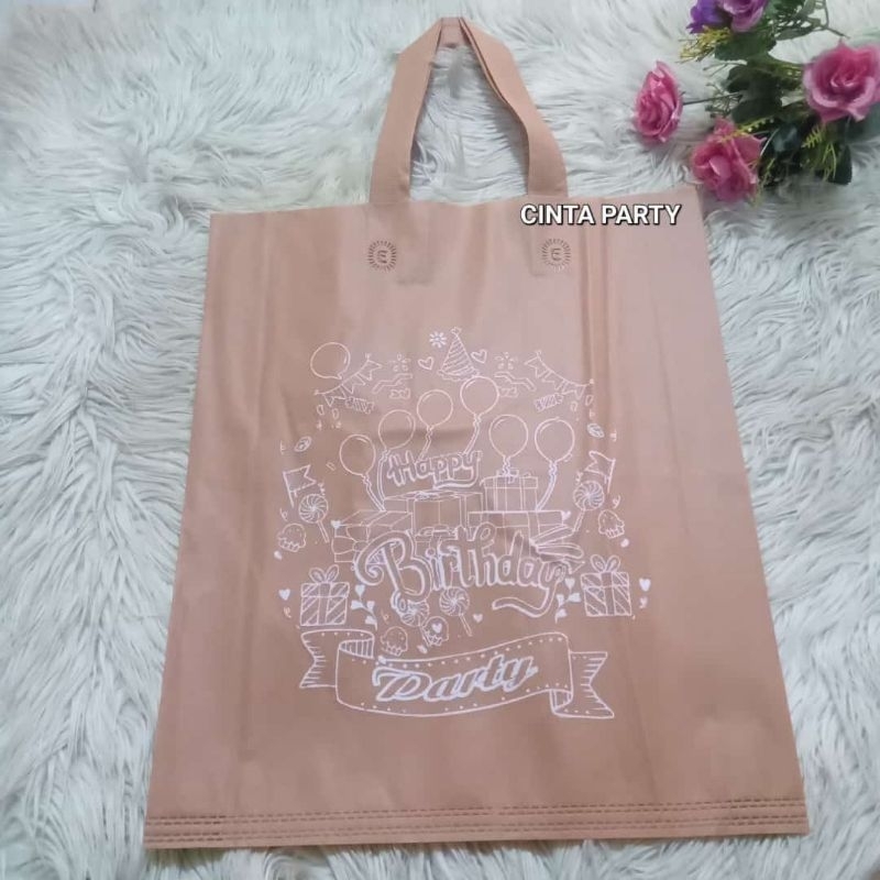 

Goodiebag Tali Happy Birthday Ulang Tahun 38x45 12pcs mix