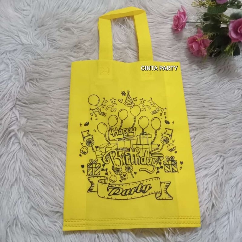 

Goodiebag Tali Happy Birthday Ulang Tahun 25x35cm 12pcs kuning