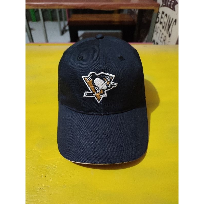 Topi Caps NHL Pittsburgh Penguins Hitam