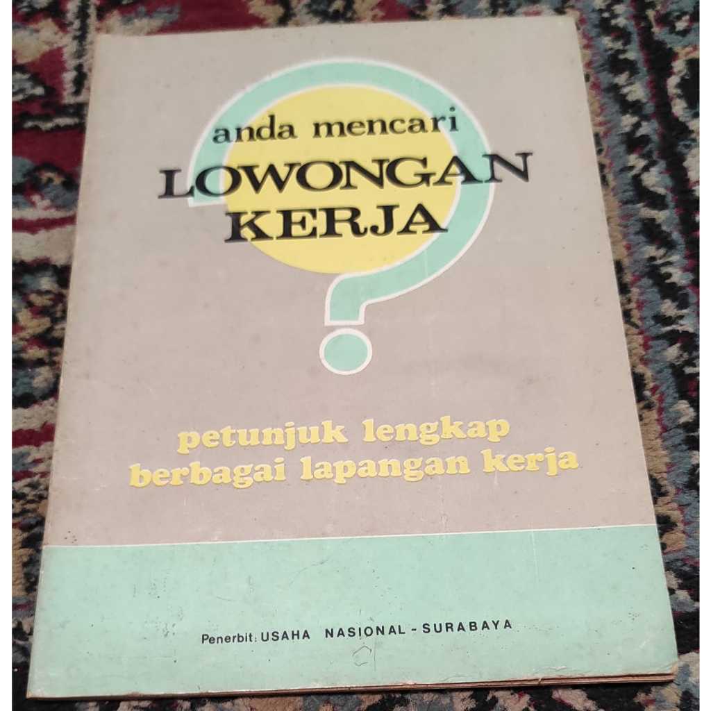 Buku Bekas Mencari Lowongan Kerja