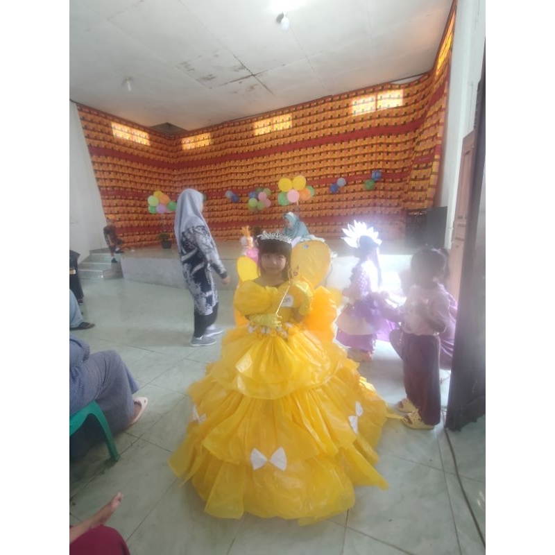 BAJU PLASTIK TEMA PRINCESS BELLE