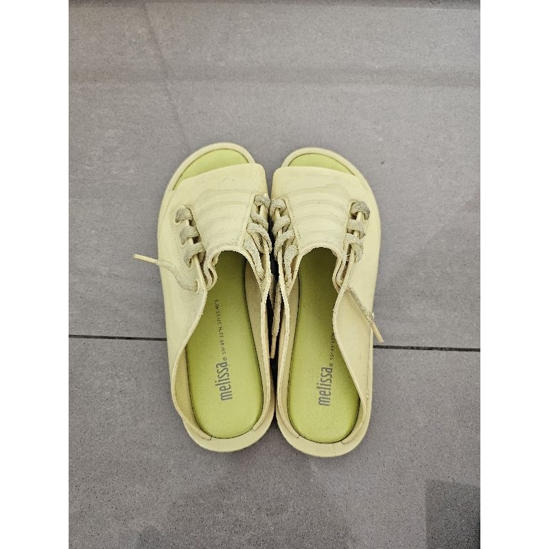 Preloved Original Melissa Ulitsa ad Yellow Size 37