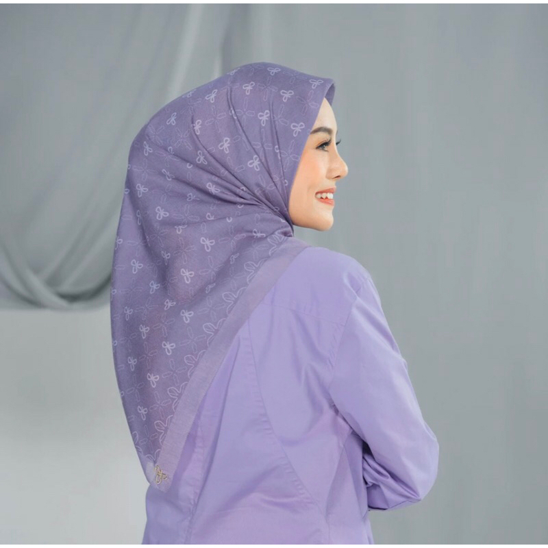 Arsscarf Monogram Murah