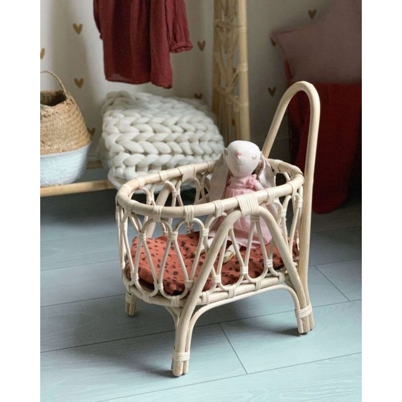 bassinet boneka rotan motif ulala/mainan ranjang boneka free busa