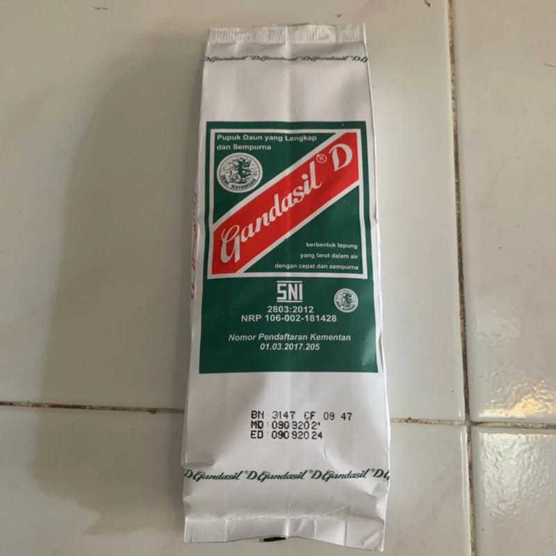 Pupuk gandasil D 500 gram