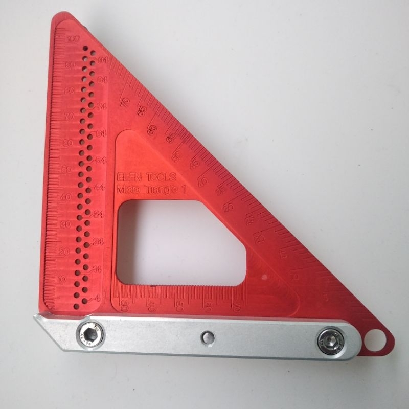 

Penggaris Siku Aluminium