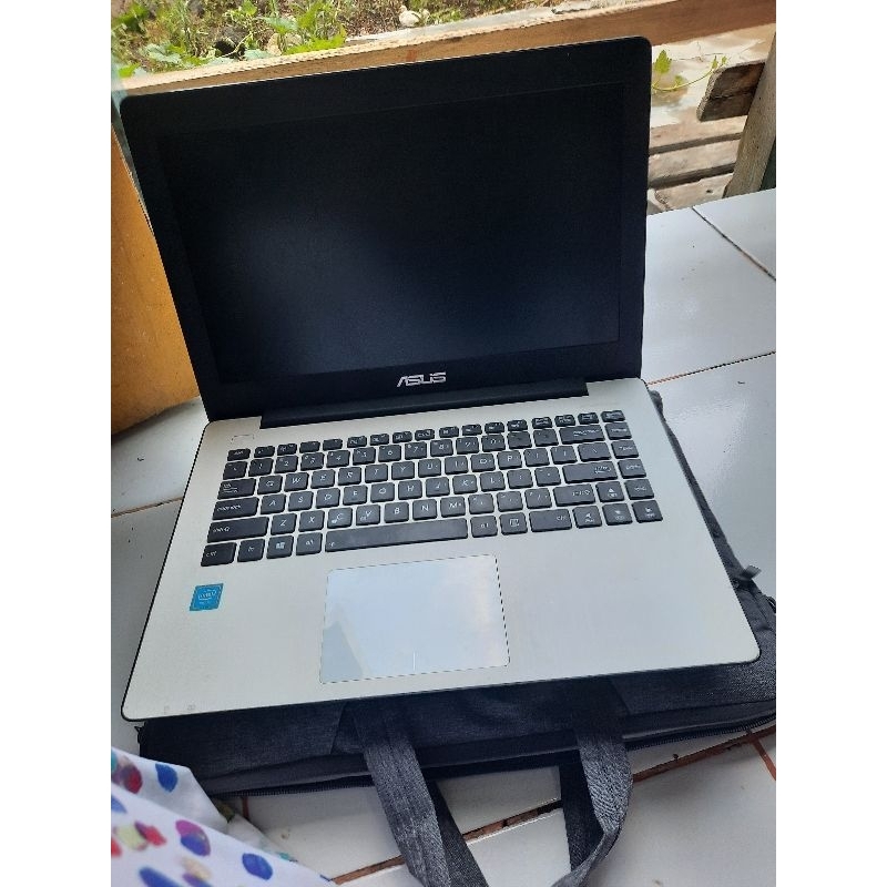 Promo Laptop asus second 14 inc + hardisk 500gb