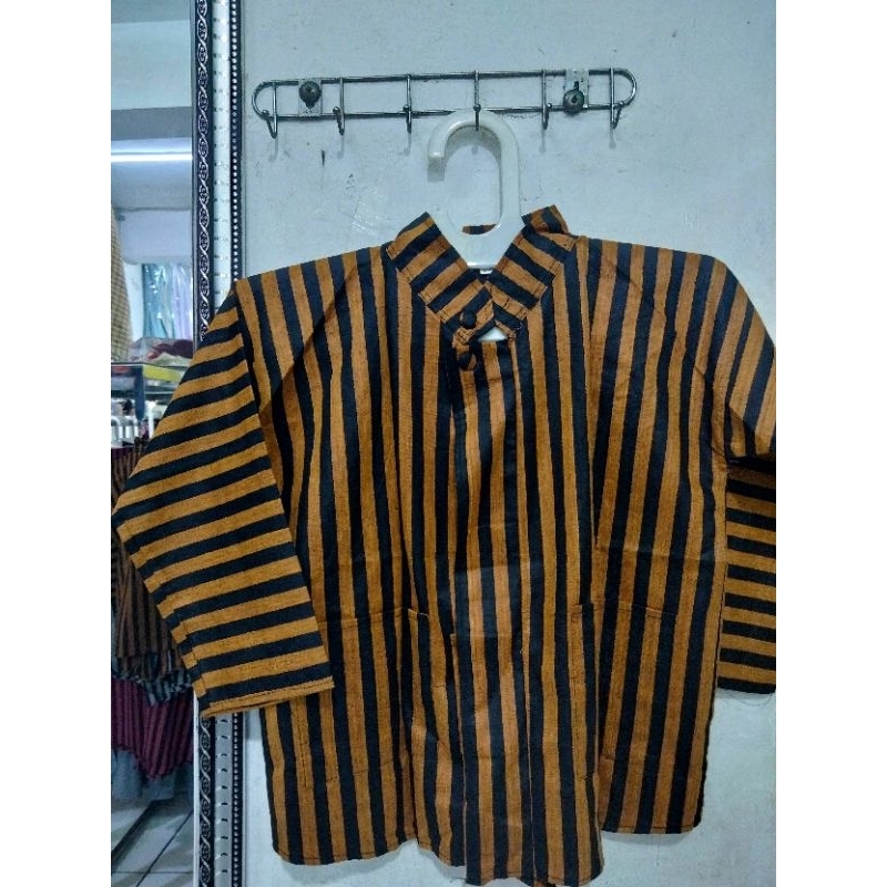 Baju adat Jawa anak cowok /sorjan halus / lurik anak cowok