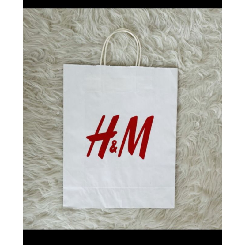 

PAPER BAG HM - HARUS DENGAN PEMBELIAN PRODUK HM