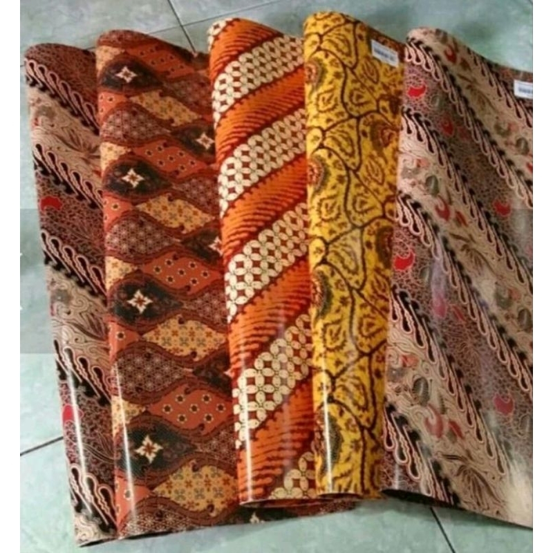 

Tambahan bungkus kado