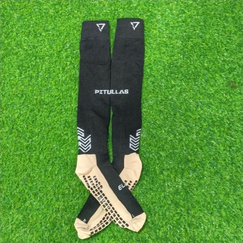 kaos kaki sepak bola panjang