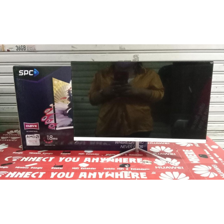 HK - Monitor SPC Gaming LED Full HD 24 inch Curve