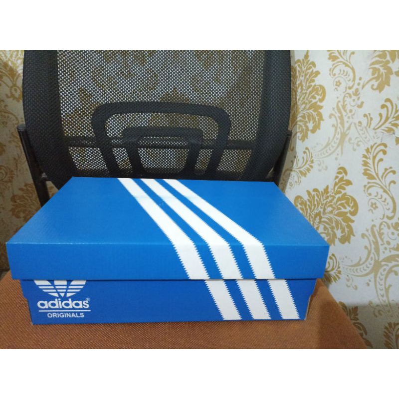 box sepatu/dus sepatu adidas pakaging