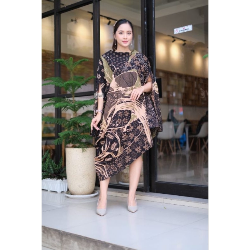 KAFTAN BATIK,BATIK SOLO,KAFTAN SAGE