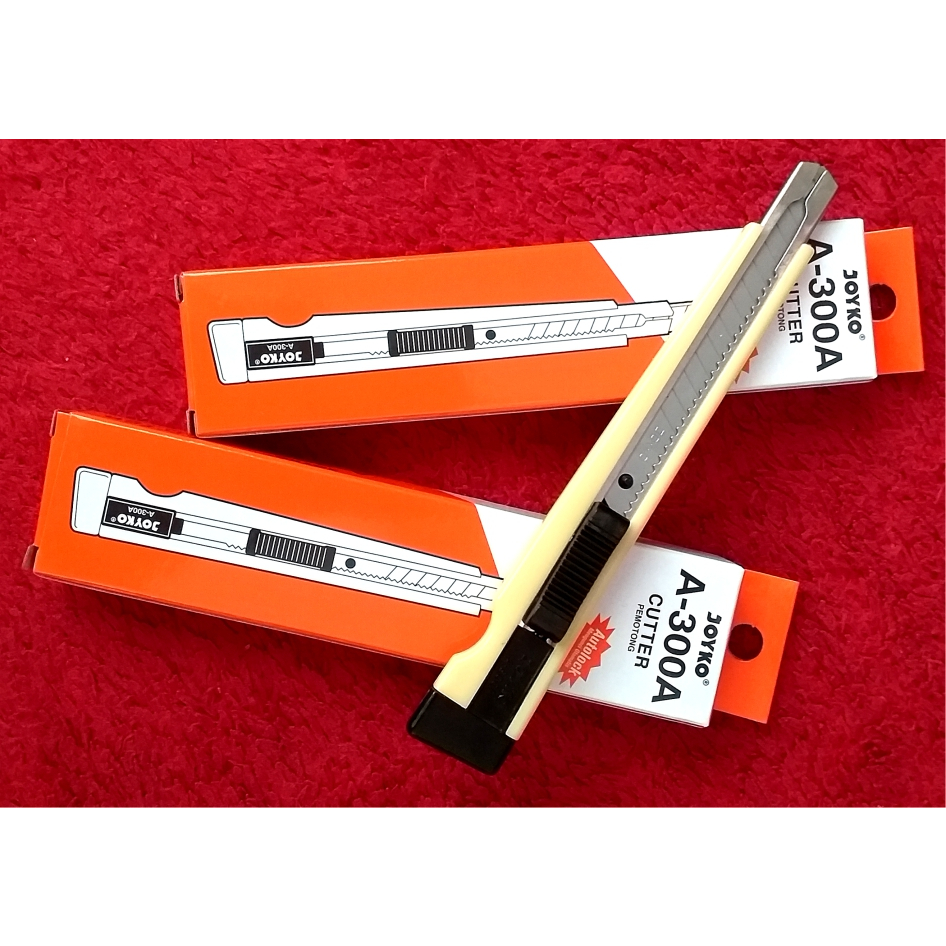 

Cutter kecil Joyko A-300A, silet cutter kecil