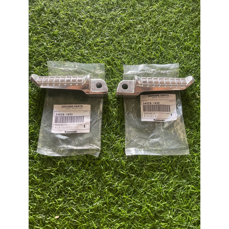 Karet step belakang Ninja RR FOOTREST FOOTSTEP BELAKANG NINJA 250