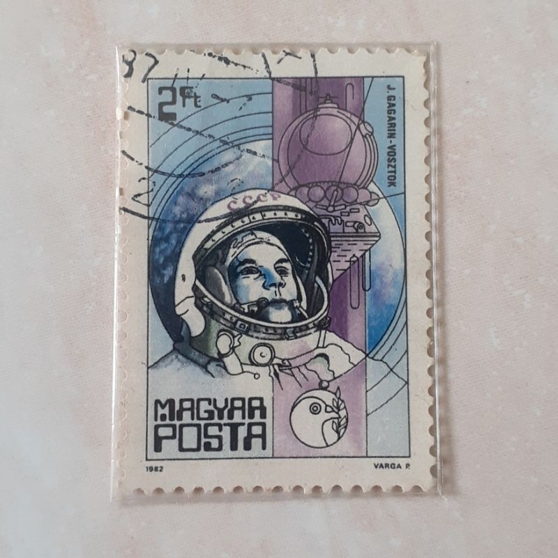 

Perangko Hungaria Space Research (1982) (Yuri Gagarin, Vostok) Tahun 1982
