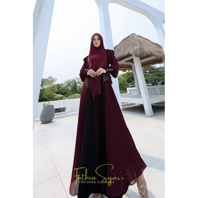 nazira Syari Fathya Syari by trevana