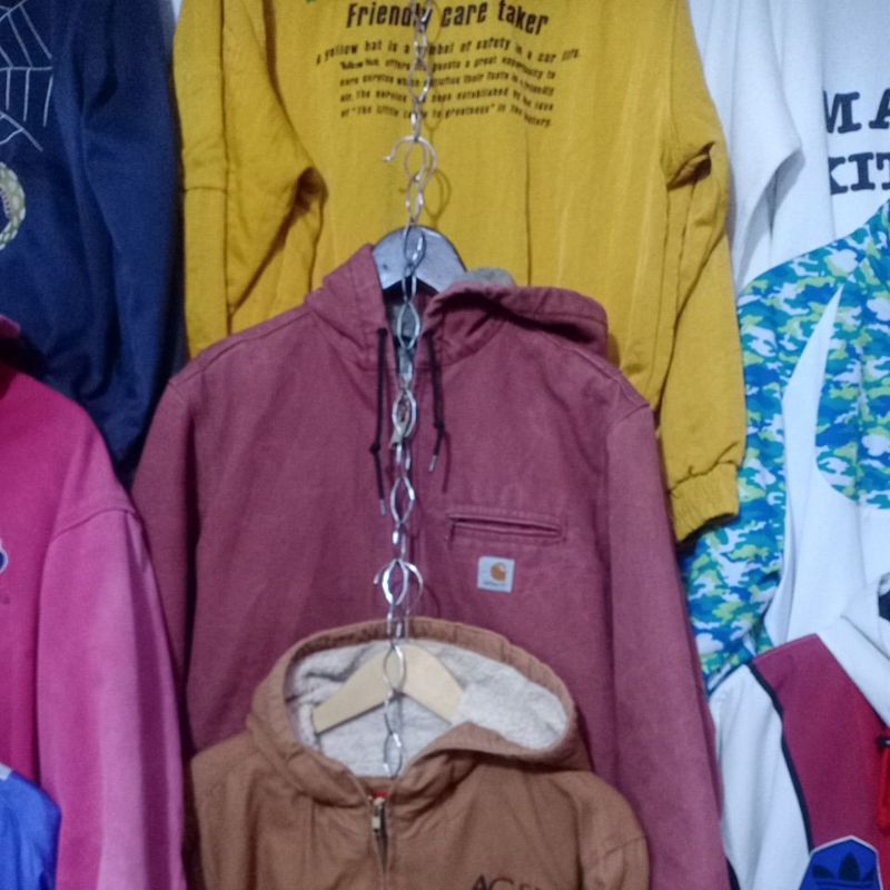 CARHARTT SECOND BEKAS