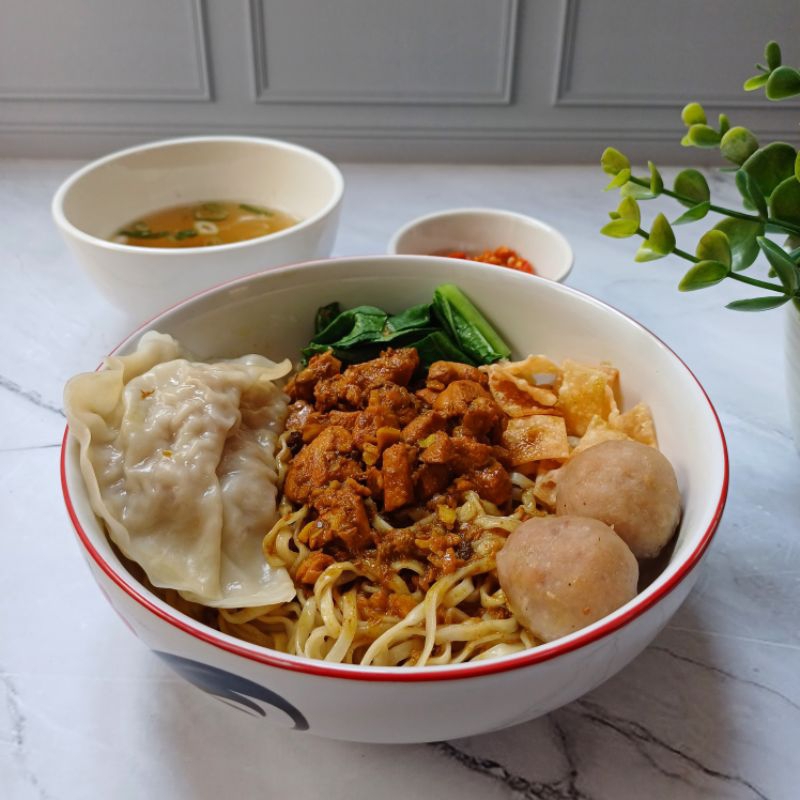 

BAKMI AYAM FROZEN - Topping Ayam Semur Jakarta - HALAL - Rasa Resto