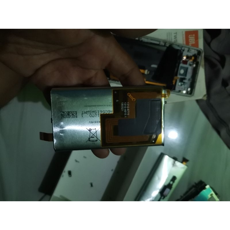 Baterai sony XZ2 compact