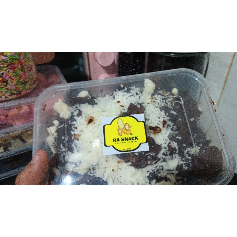 

PISANG COKLAT LUMER FROZEN ISI 4 PCS DENGAN TOPPING KEJU DAN COKLAT