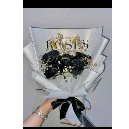 buket bunga premium/buket bunga mawar hitam/buket semarang