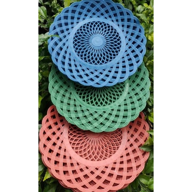 Piring Rotan Plastik Warna