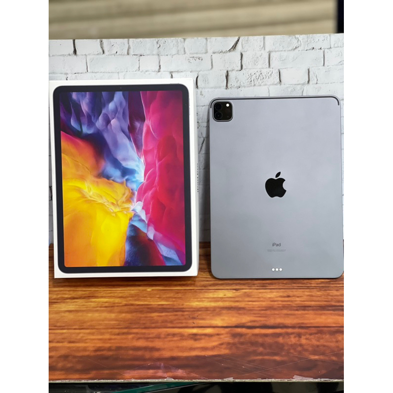 ipad pro 2020 256gb 11”inch wifi only second