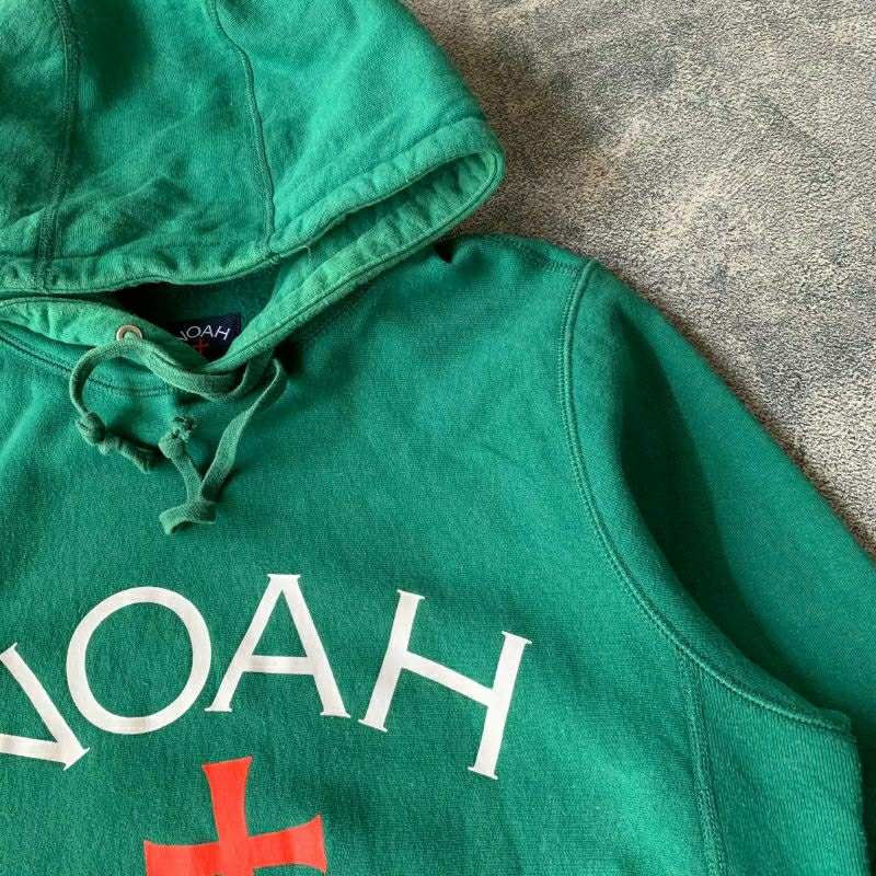 NOAH HOODIE CORE LOGO NYC
