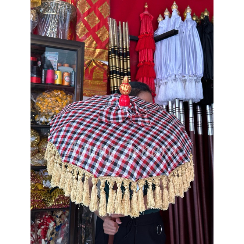 TEDUNG UNYIL | ROB” | Tridatu | 50cm