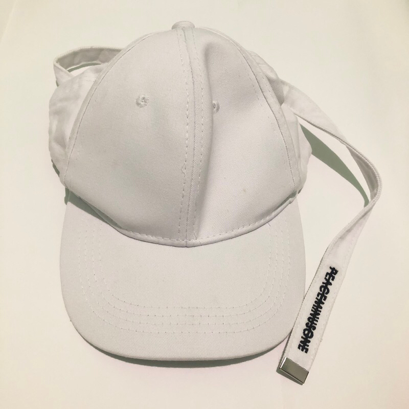 Preloved Unofficial “ PEACEMINUSONE “ Hat / Cap GD G-Dragon White
