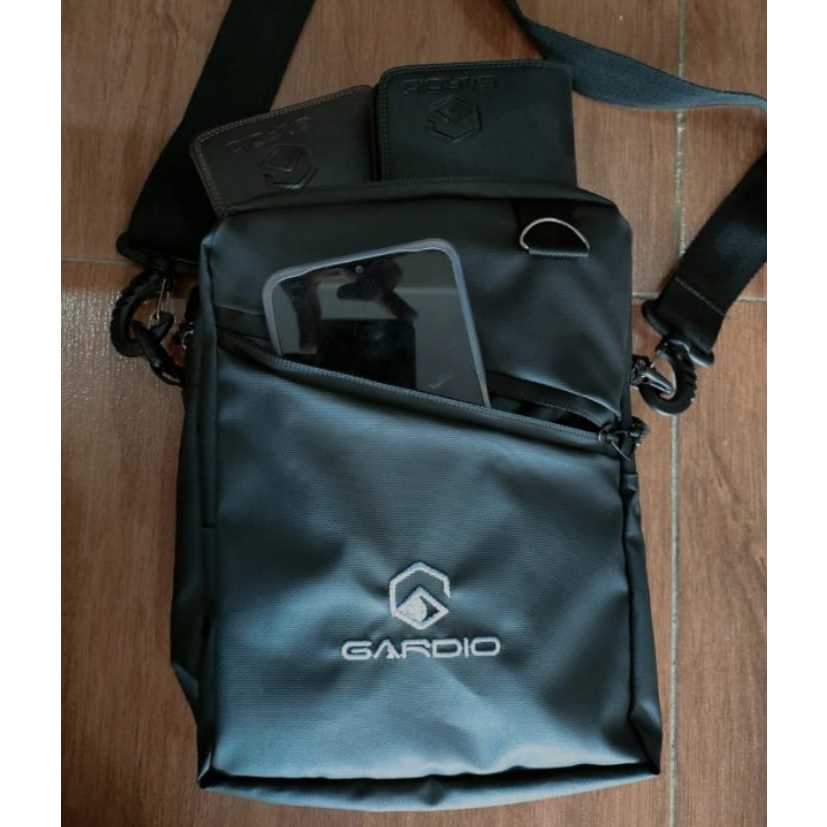 Tas Selempang GARDIO