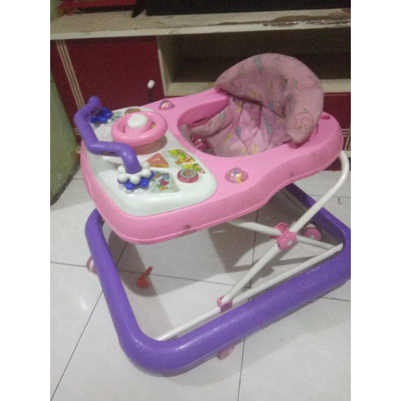 preloved baby walker