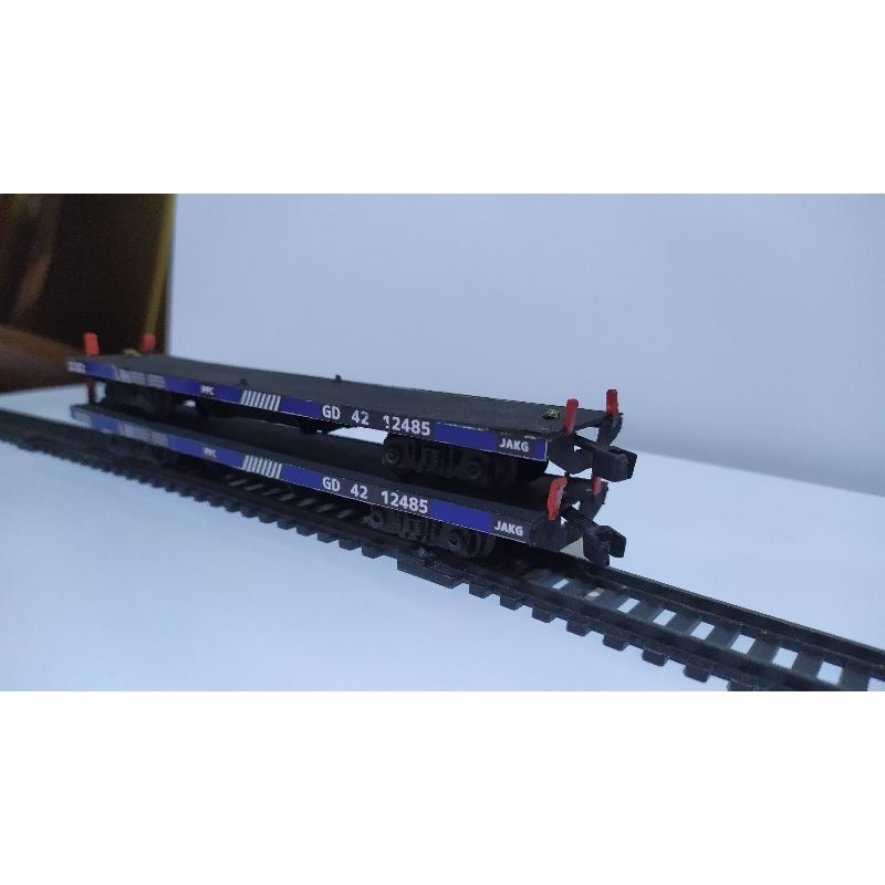 MINIATUR GERBONG DATAR MURAH-MINIATUR KERETA API INDONESIA