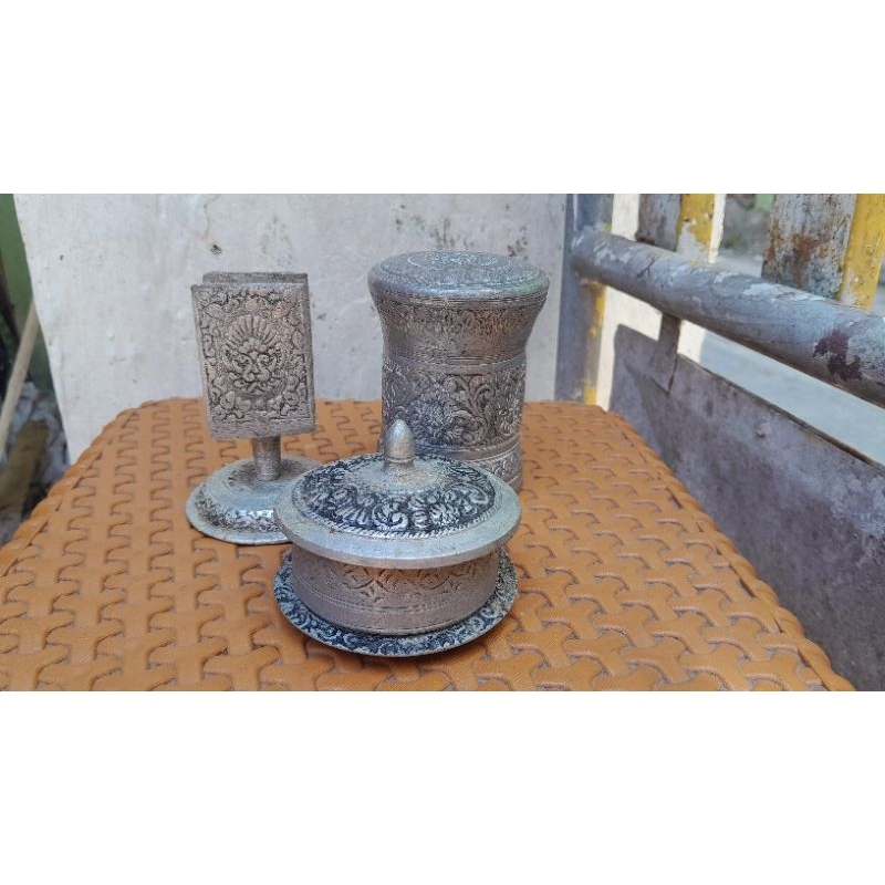 alat pajangan tempat DUPA menyan bahan alpaka asli kuno antik jadul