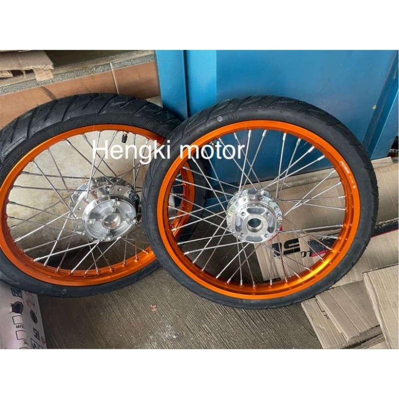 velg MX new 135 dd ring v rossi UK 140/140x17 plus ban