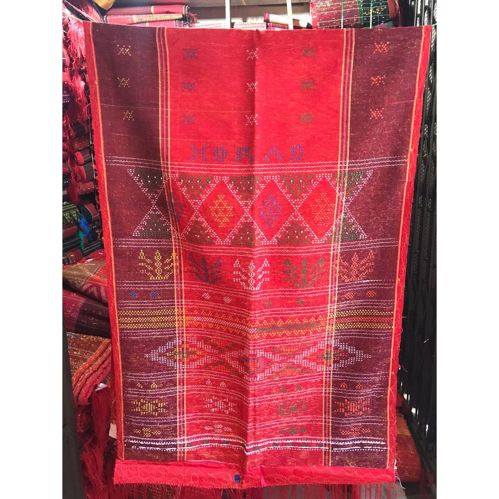 Ulos Sadum Simata Dua